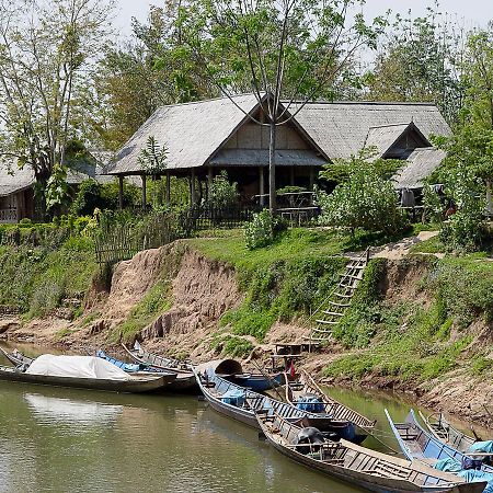 The Boat Landing Hotel หลวงน้ำทา ภายนอก รูปภาพ